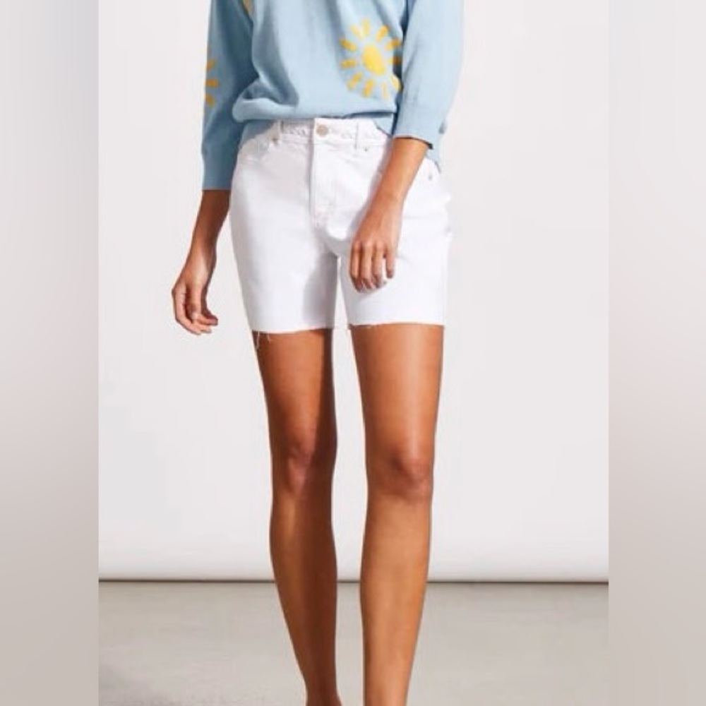 Tribal Audrey Girlfriend Short- White Braided Size 12